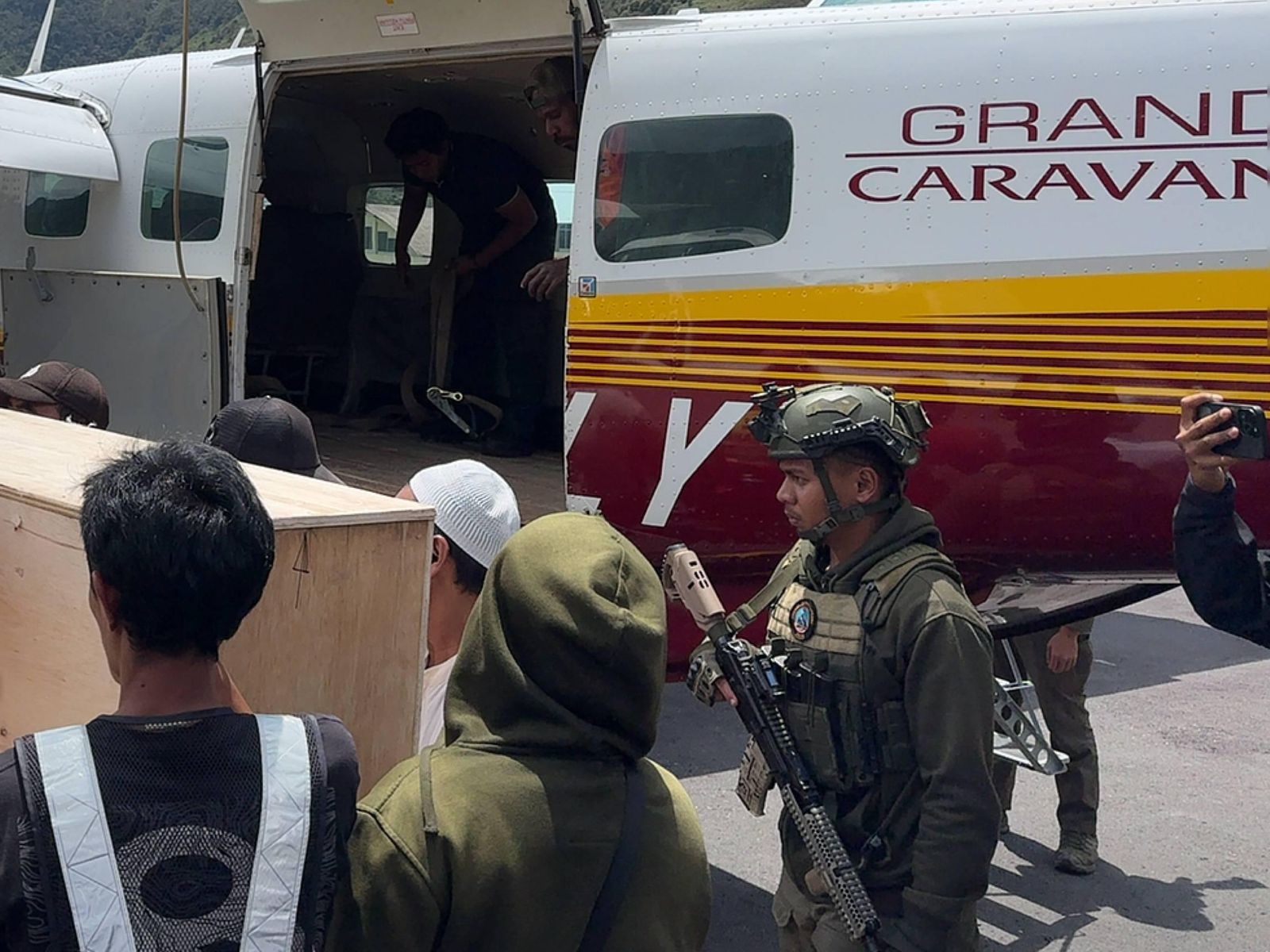 Diduga KKB, Penembakan Tukang Ojek di Kampung Wundu Masih Diselidiki 7 WhatsApp Image 2025 09 18 at 19.50.121