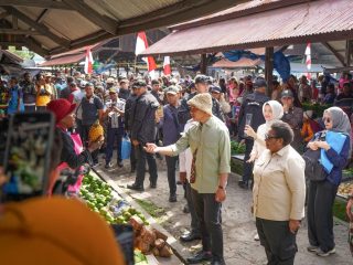 Mama-Mama Papua Sambut Gibran, Ekonomi Rakyat Jadi Sorotan